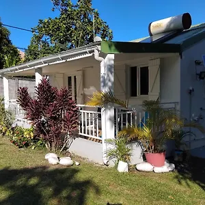 Maison Verte Hébergement de vacances Capesterre-Belle-Eau
